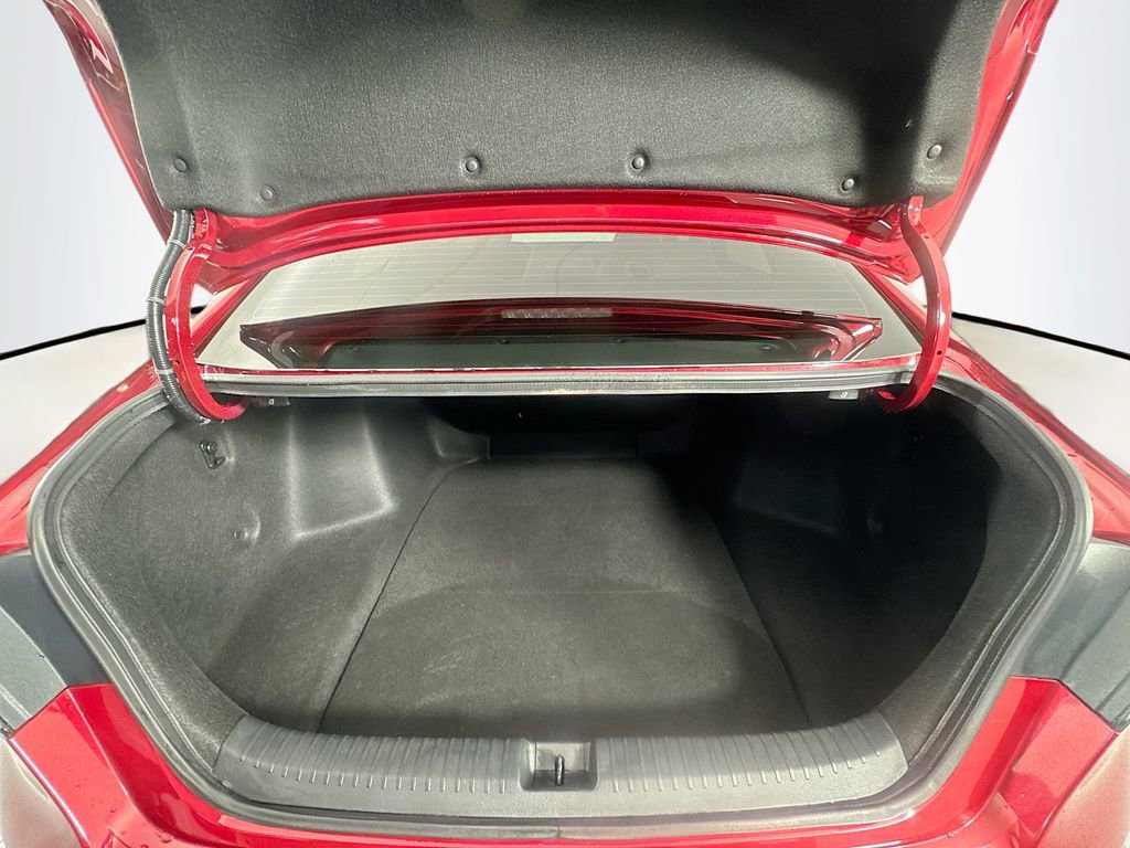 Certified 2025 Honda Accord SE image 9