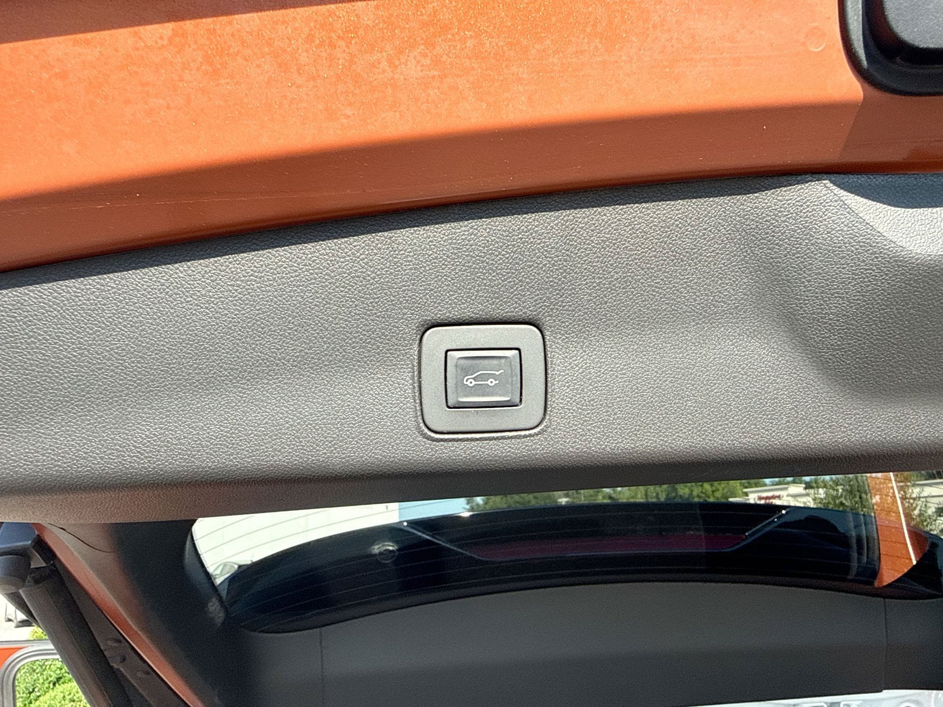 Used 2023 Chevrolet TrailBlazer ACTIV w/ Sun and Liftgate Package FWD image 20