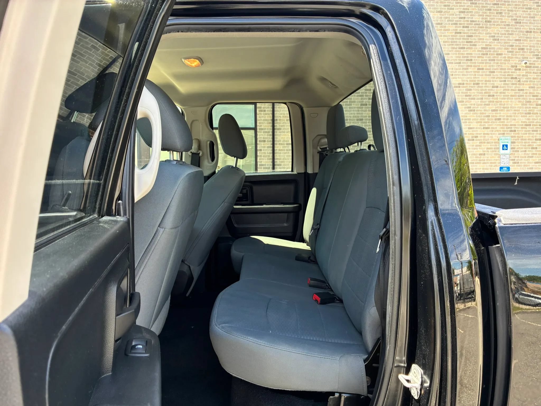 Used 2014 RAM 1500 Express AWD/4WD image 12