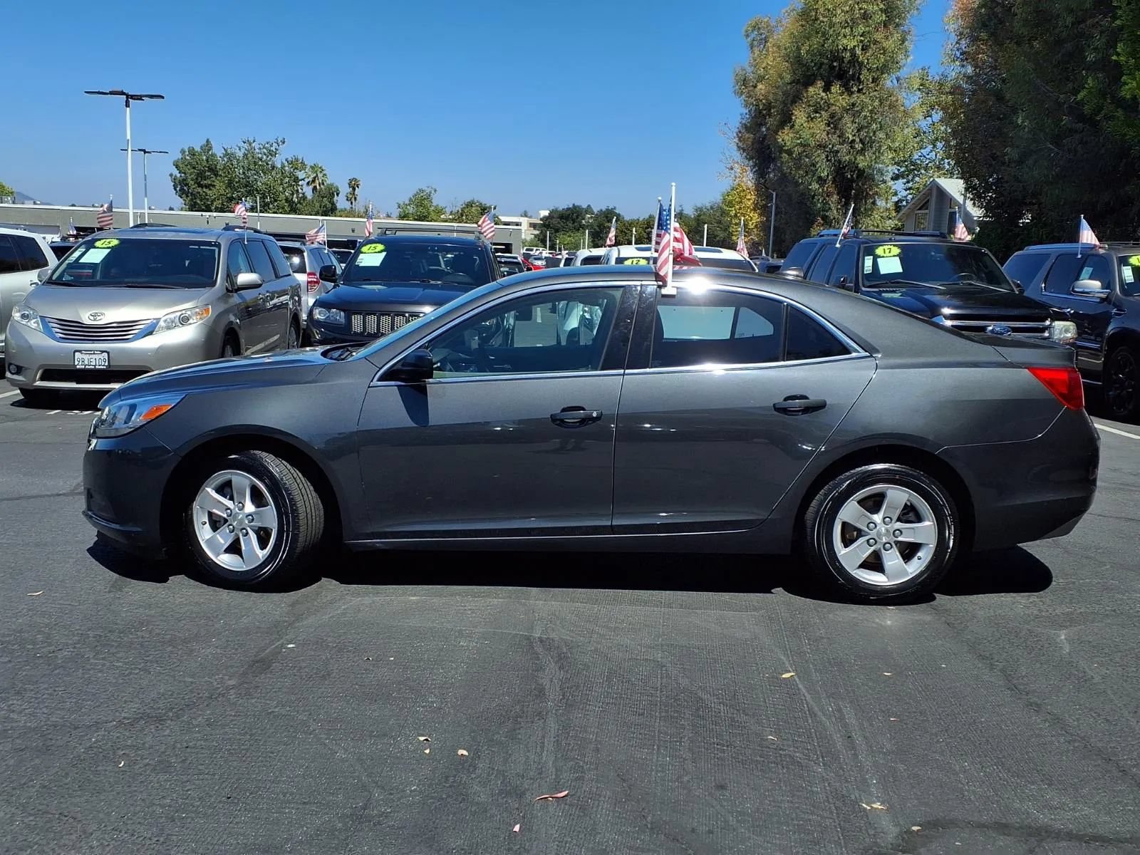 Used 2014 Chevrolet Malibu LS FWD image 4