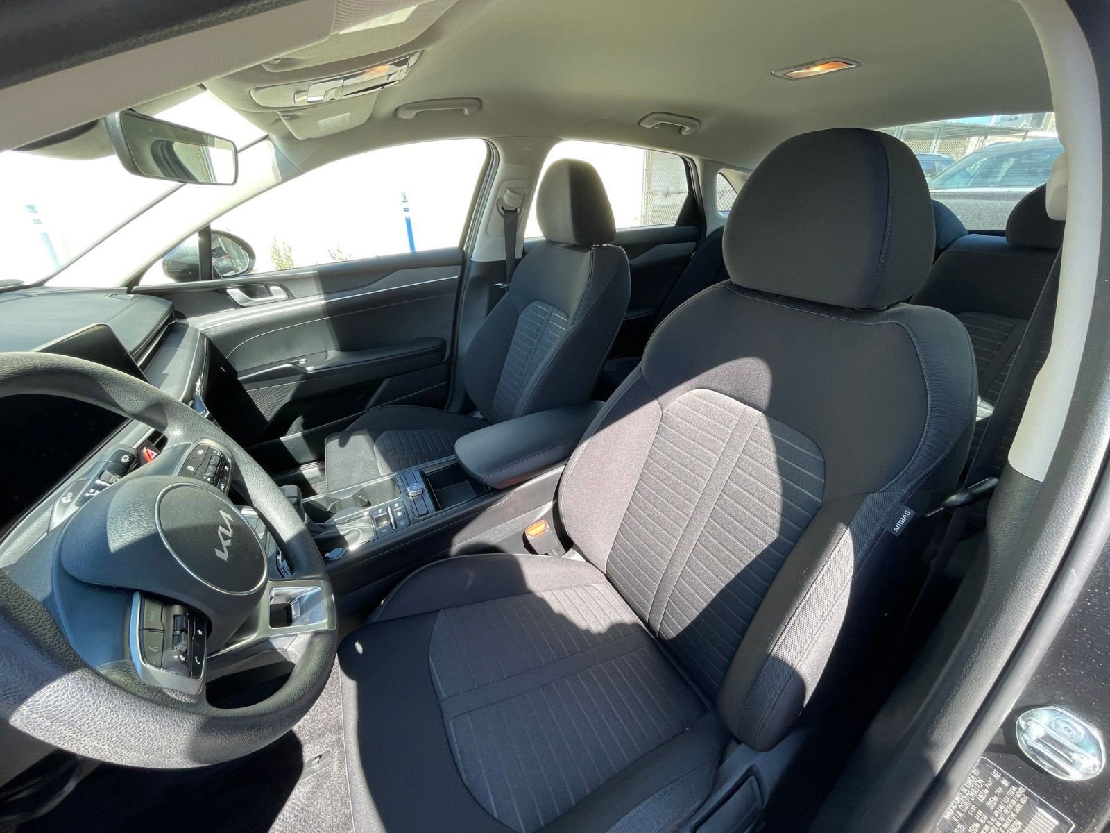 Used 2025 Kia K5 LXS FWD image 37