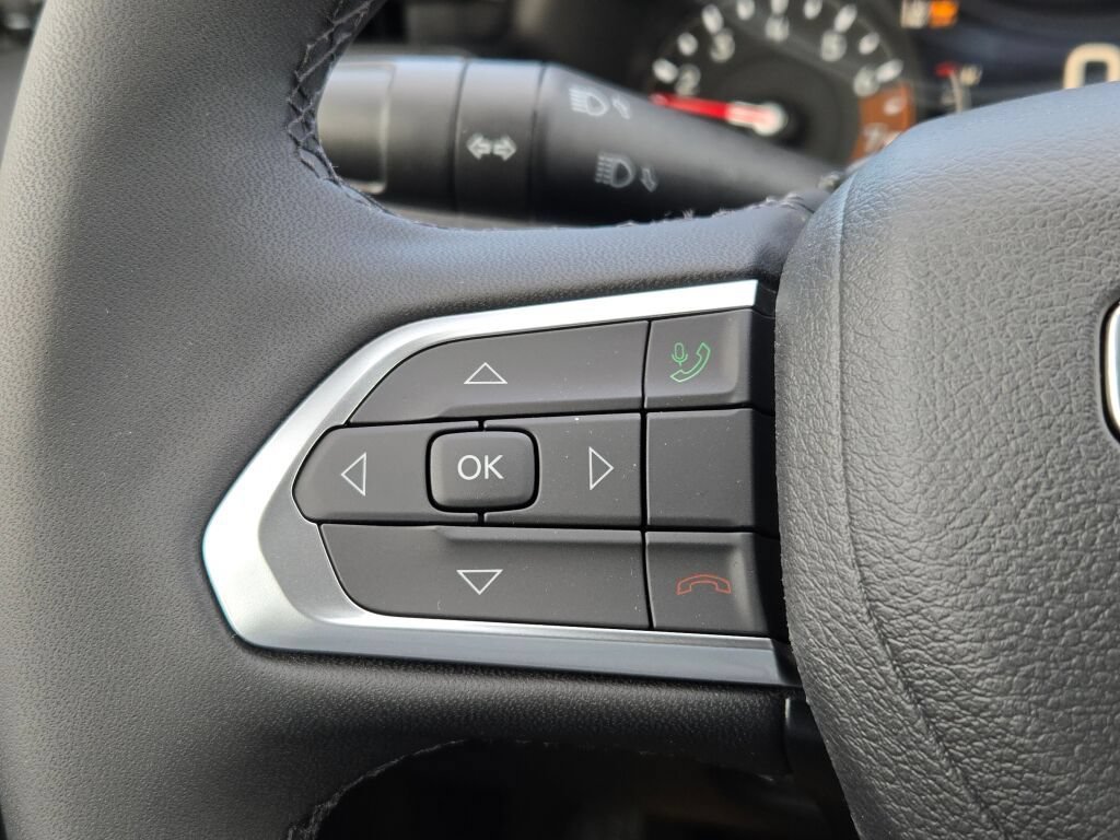 New 2026 Jeep Compass Latitude AWD/4WD image 26