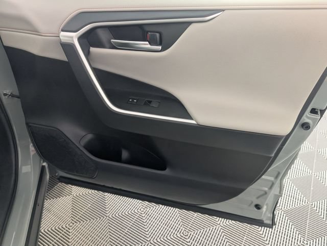 Used 2019 Toyota RAV4 Adventure w/ All Weather Liner Package AWD/4WD image 34