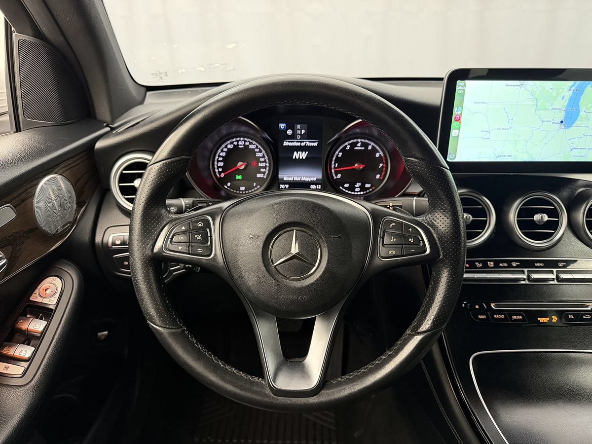 Used 2017 Mercedes-Benz GLC 300 4MATIC image 7