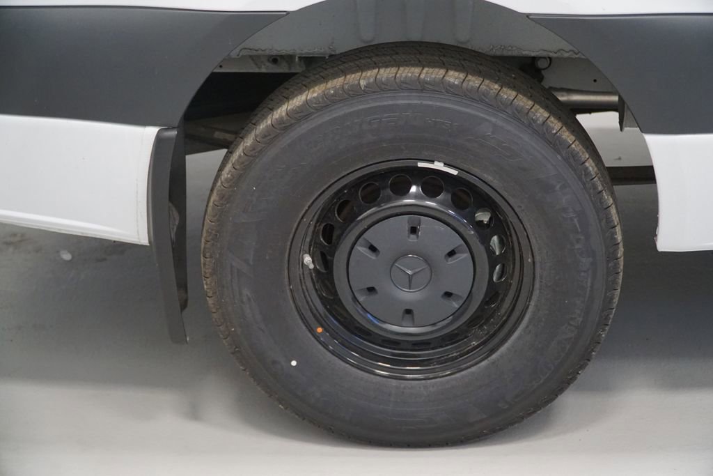 New 2025 Mercedes-Benz Sprinter 2500 image 7