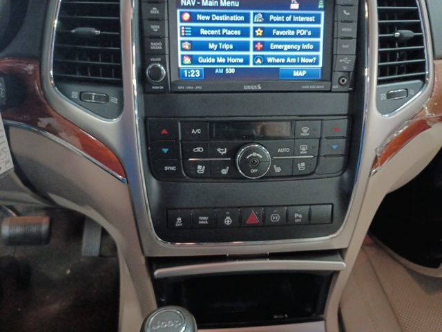 Used 2012 Jeep Grand Cherokee Overland AWD/4WD image 11
