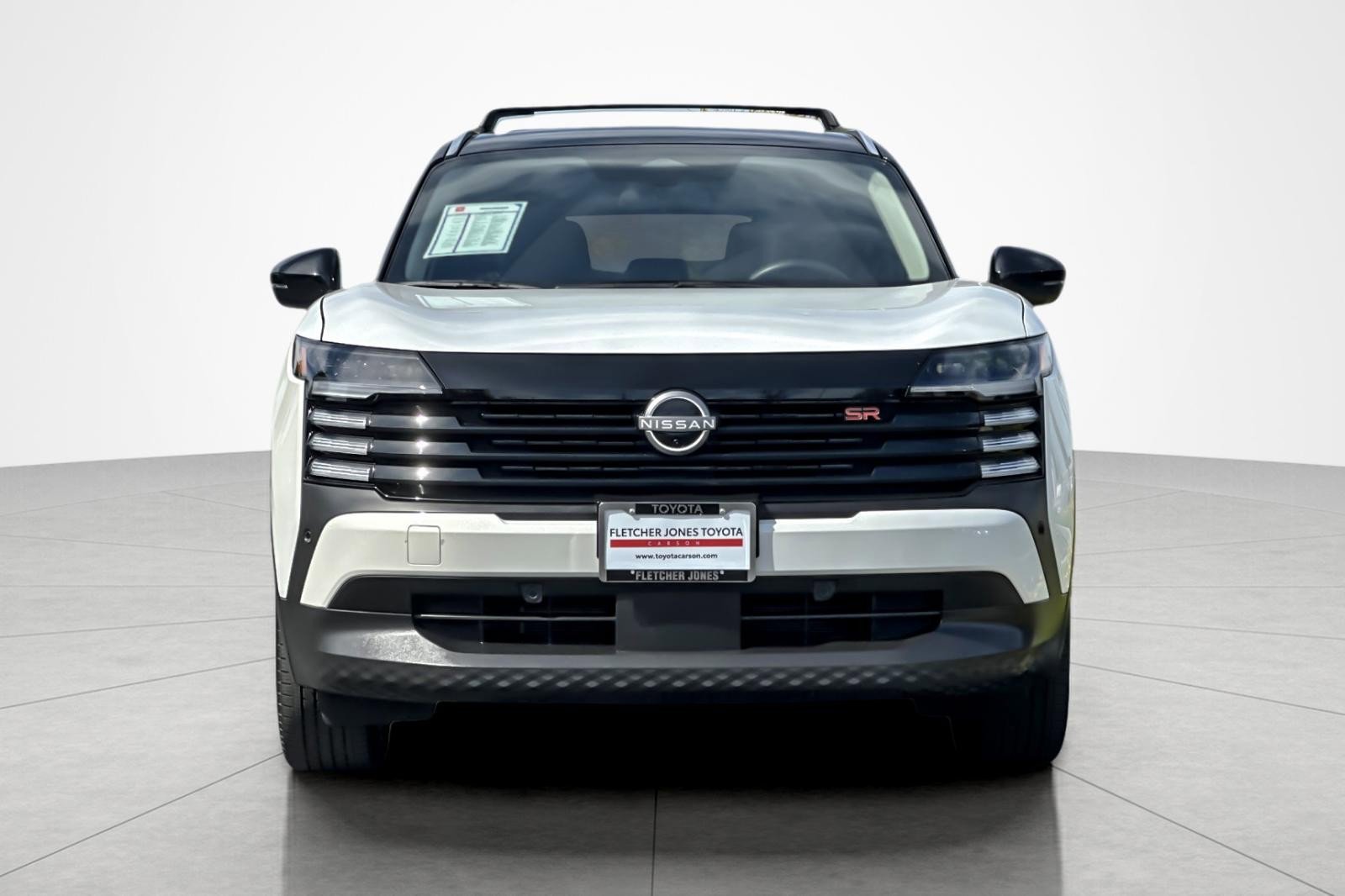 Used 2025 Nissan Kicks SR image 8