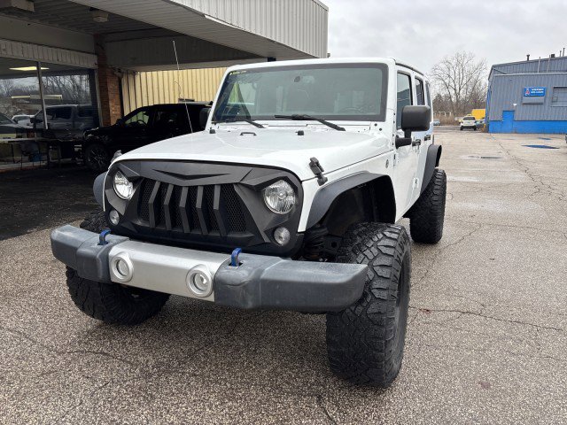 Used 2018 Jeep Wrangler Unlimited Sahara w/ Connectivity Group