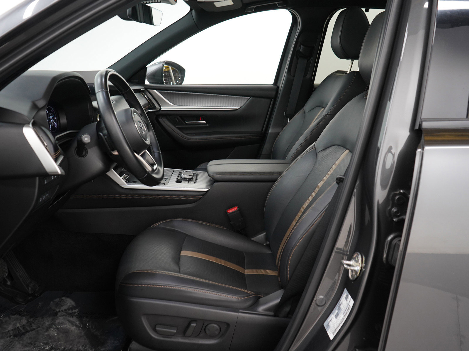 Certified 2024 MAZDA CX-90 Plug-In Hybrid w/ Premium Plus image 28