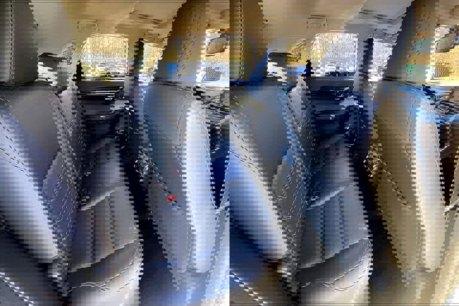 Used 2015 Lexus NX 300h AWD w/ Luxury Package image 22