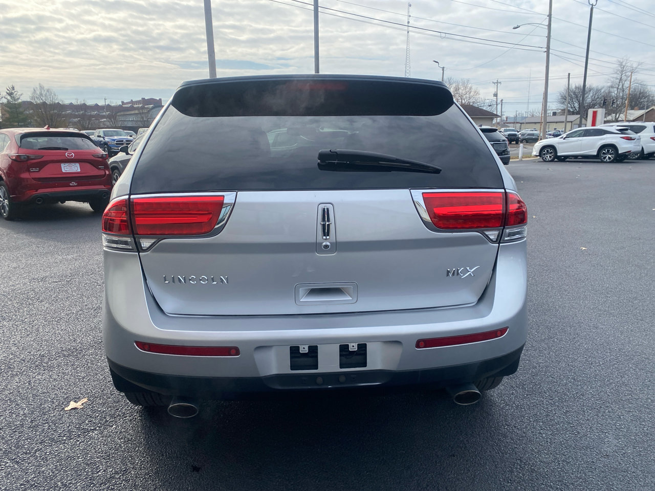 Used 2015 Lincoln MKX FWD w/ Equipment Group 101A image 6