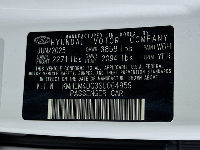 Used 2025 Hyundai Elantra Sport w/ Cargo Package FWD image 30