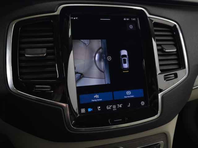 Certified 2023 Volvo XC90 T8 Plus image 32