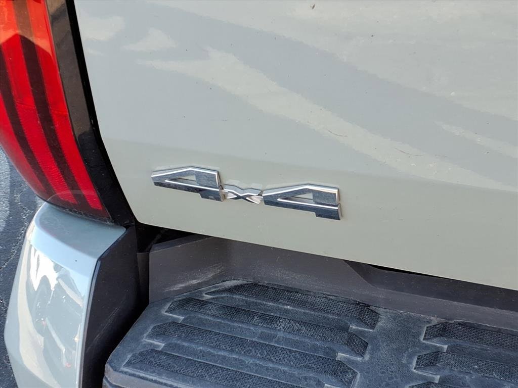 Used 2025 Toyota Tundra SR5 image 7