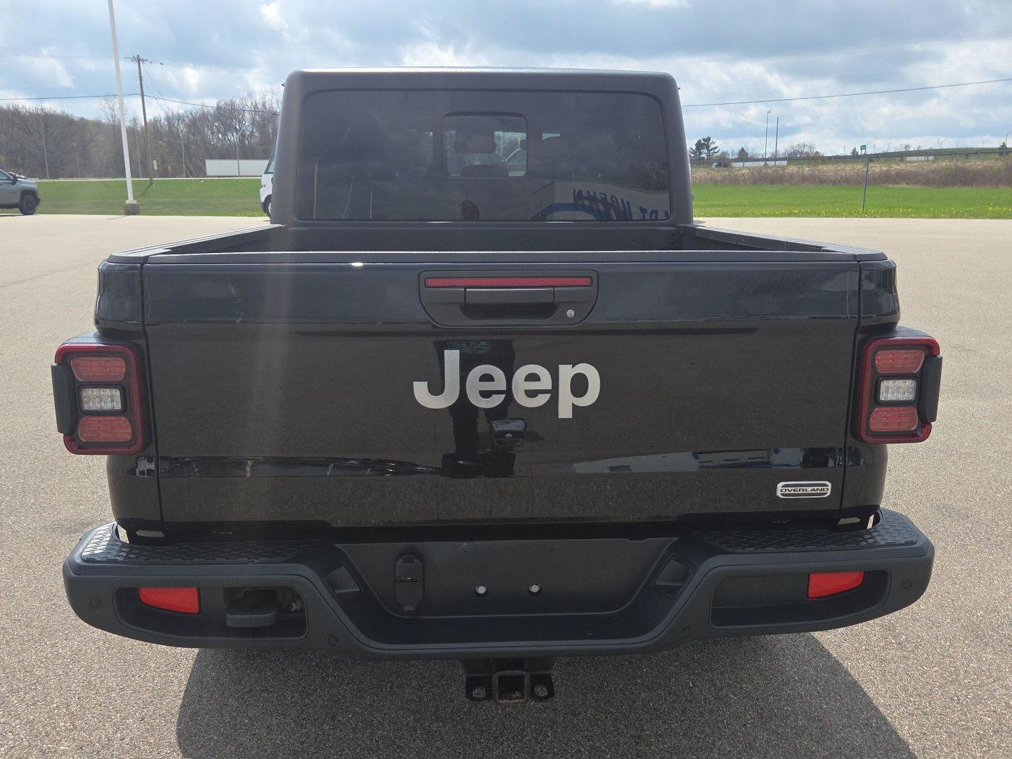 Used 2021 Jeep Gladiator Overland w/ Uconnect 4C Nav & Sound Group AWD/4WD image 4