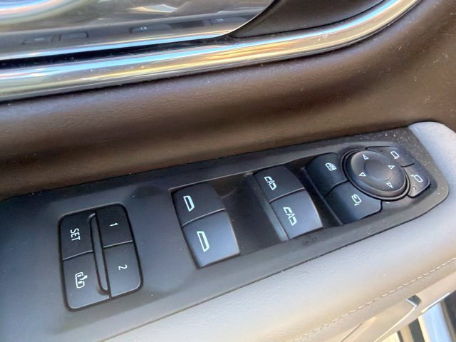 Used 2021 GMC Yukon SLT w/ SLT Luxury Plus Package AWD/4WD image 11