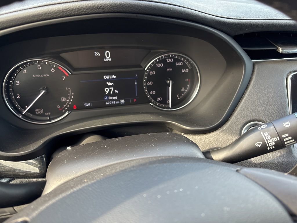 Used 2023 Cadillac XT4 Premium Luxury image 39