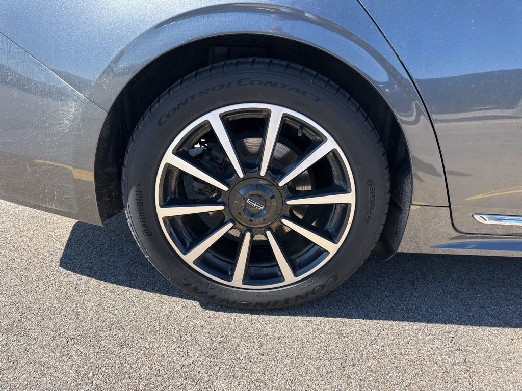 Used 2020 Lincoln Continental Reserve image 10