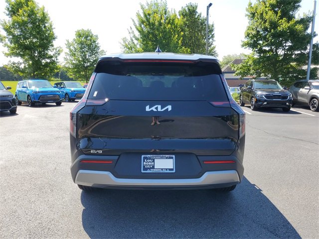 New 2026 Kia EV9 Light image 5