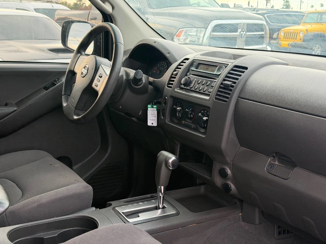 Used 2007 Nissan Frontier XE w/ Preferred Pkg image 24