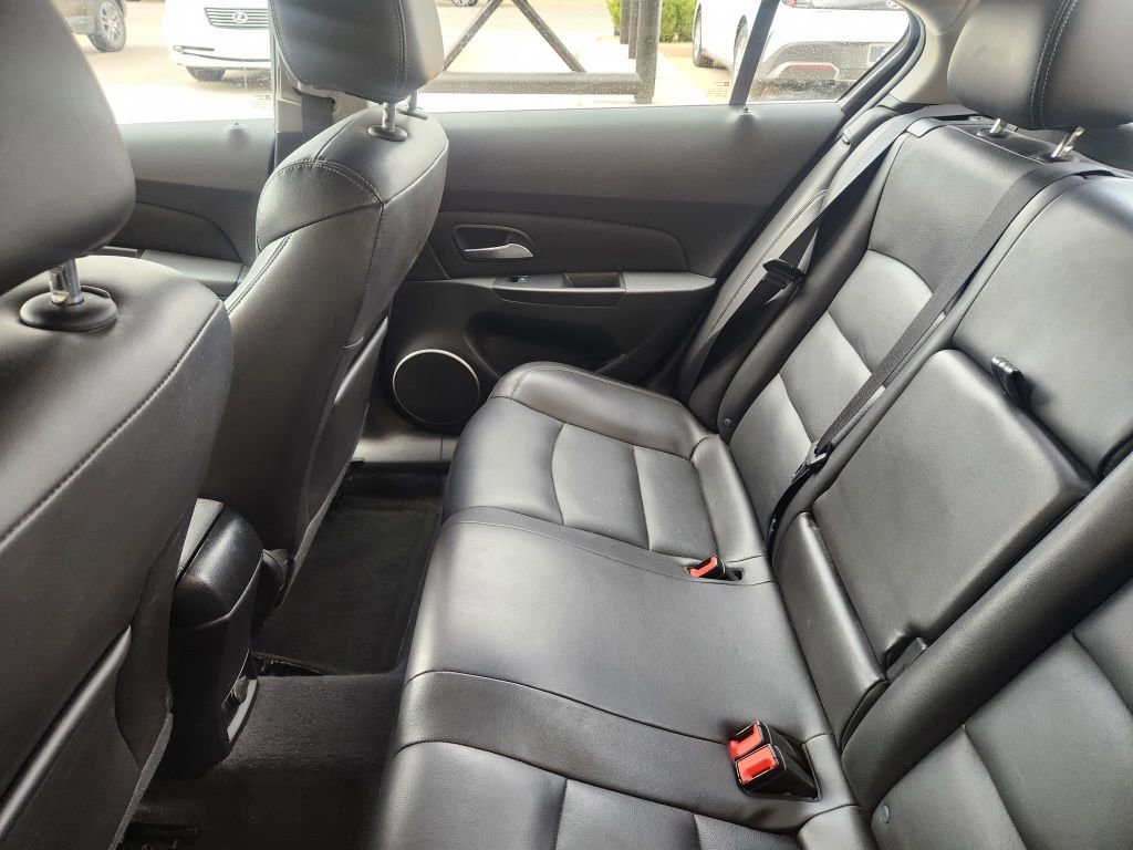 Used 2014 Chevrolet Cruze LT w/ Sun, Sound and Sport Package image 11