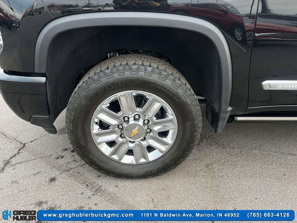 Used 2024 Chevrolet Silverado 3500 High Country w/ High Country Premium Package image 10
