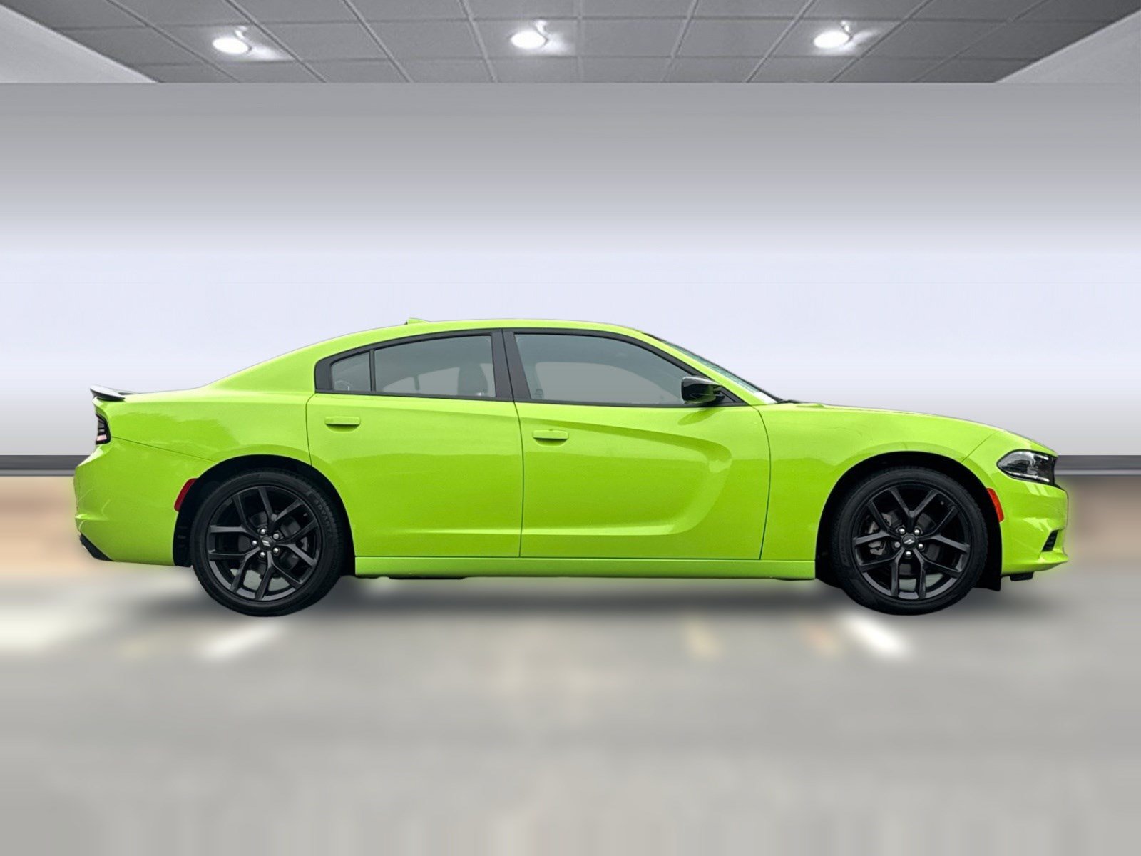 Used 2023 Dodge Charger SXT w/ Blacktop Package RWD image 7