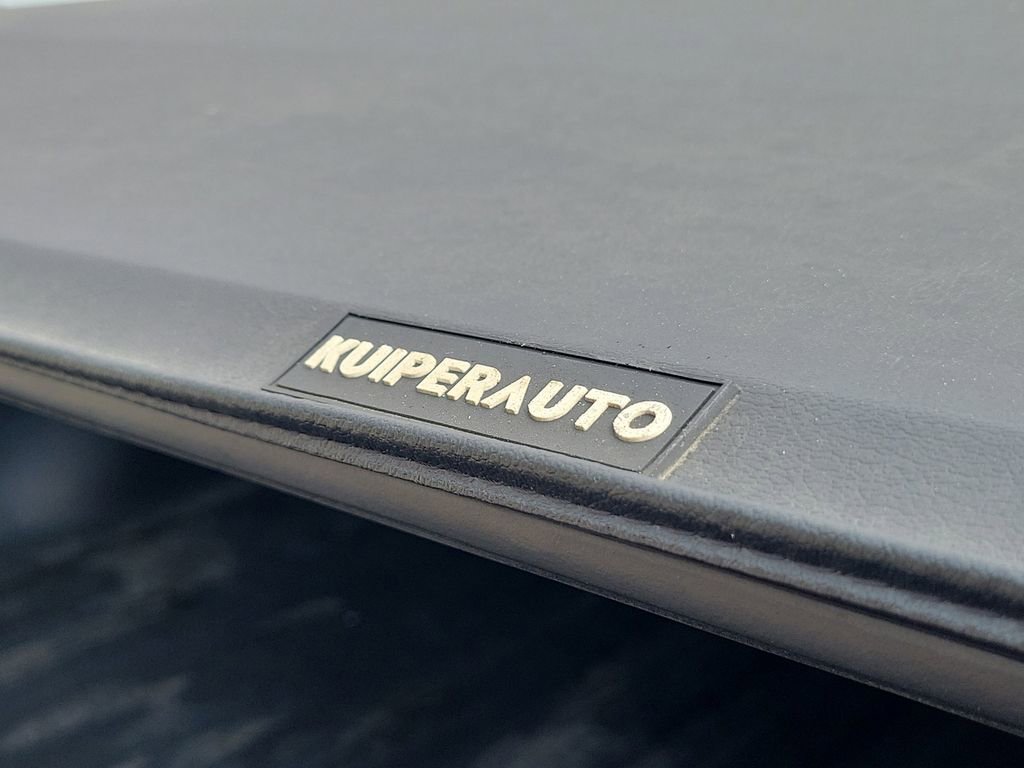 Used 2020 RAM 1500 Classic SLT w/ Luxury Group image 14