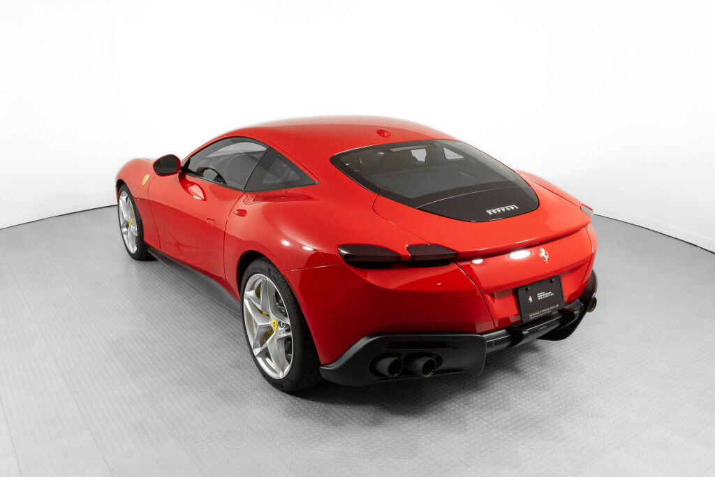 Certified 2021 Ferrari Roma image 17