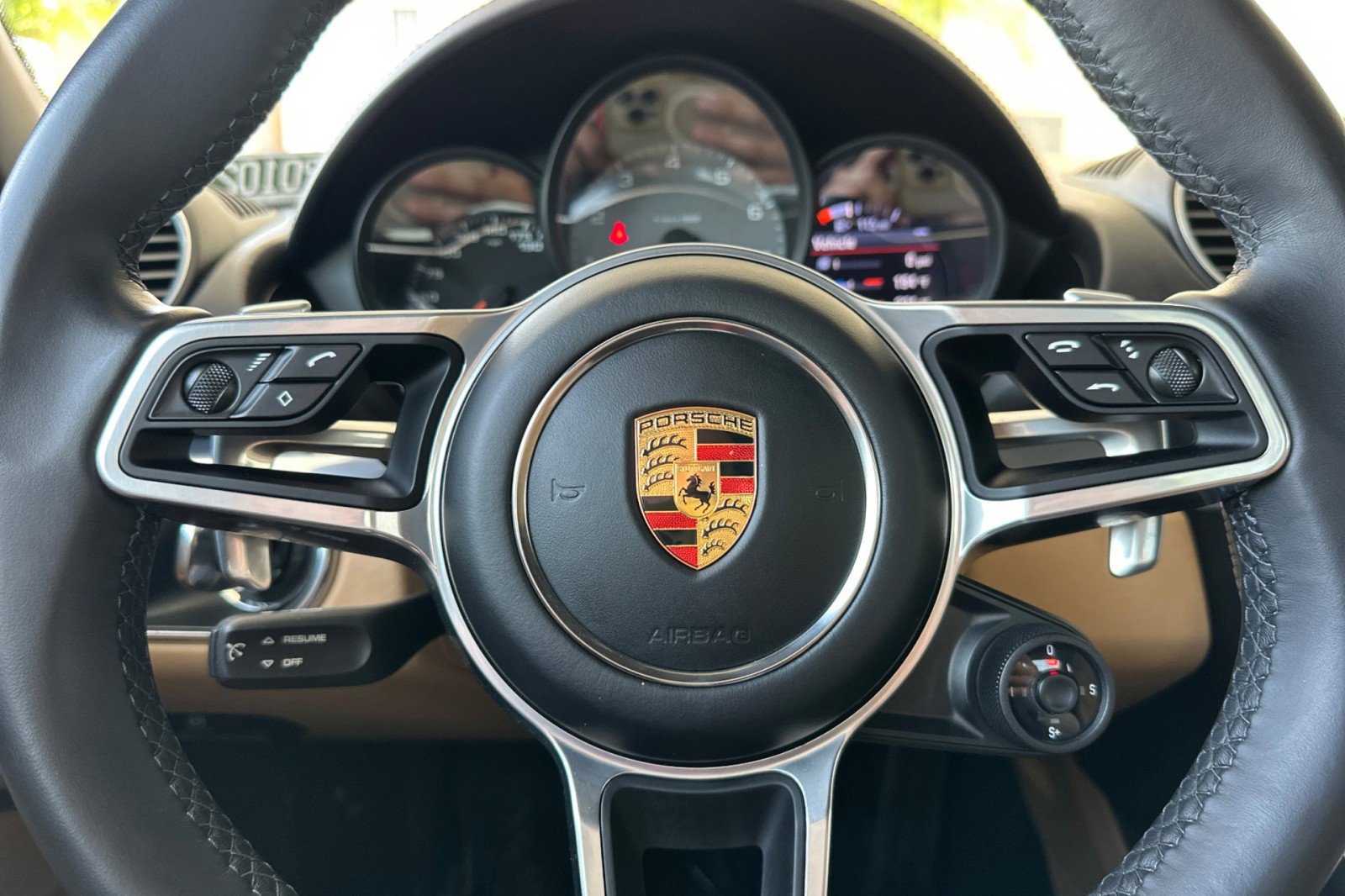 Certified 2022 Porsche 718 Boxster S RWD image 21