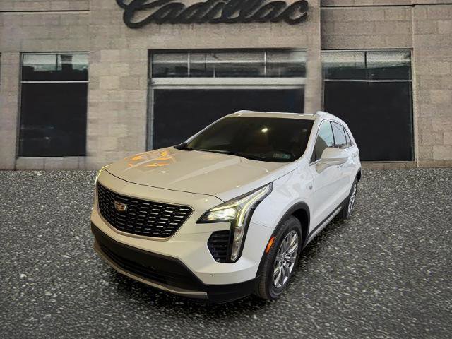 Used 2019 Cadillac XT4 Premium Luxury image 1
