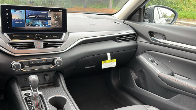 New 2026 Nissan Altima 2.5 SR AWD/4WD image 24