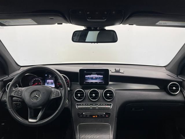 Used 2019 Mercedes-Benz GLC 300 image 7