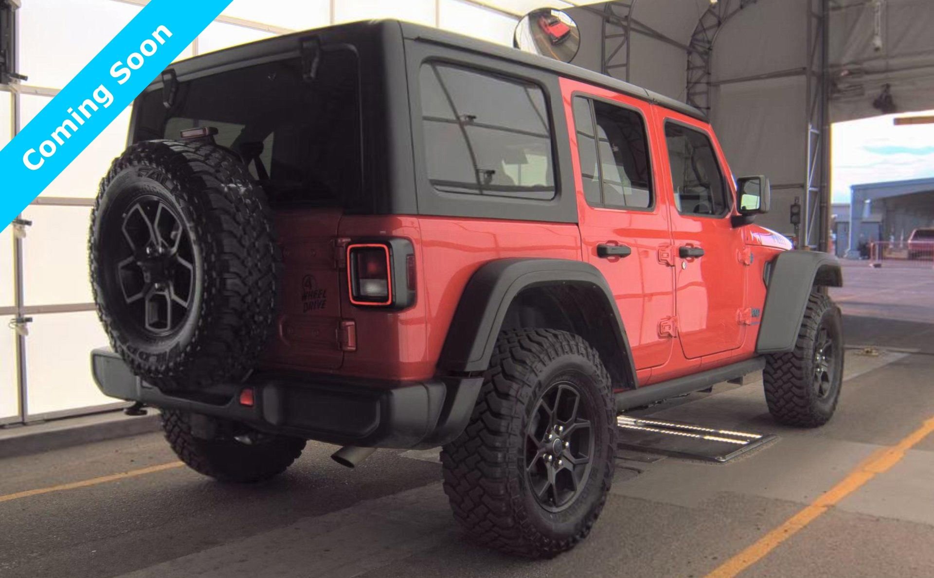 Used 2025 Jeep Wrangler Willys 4xe image 6