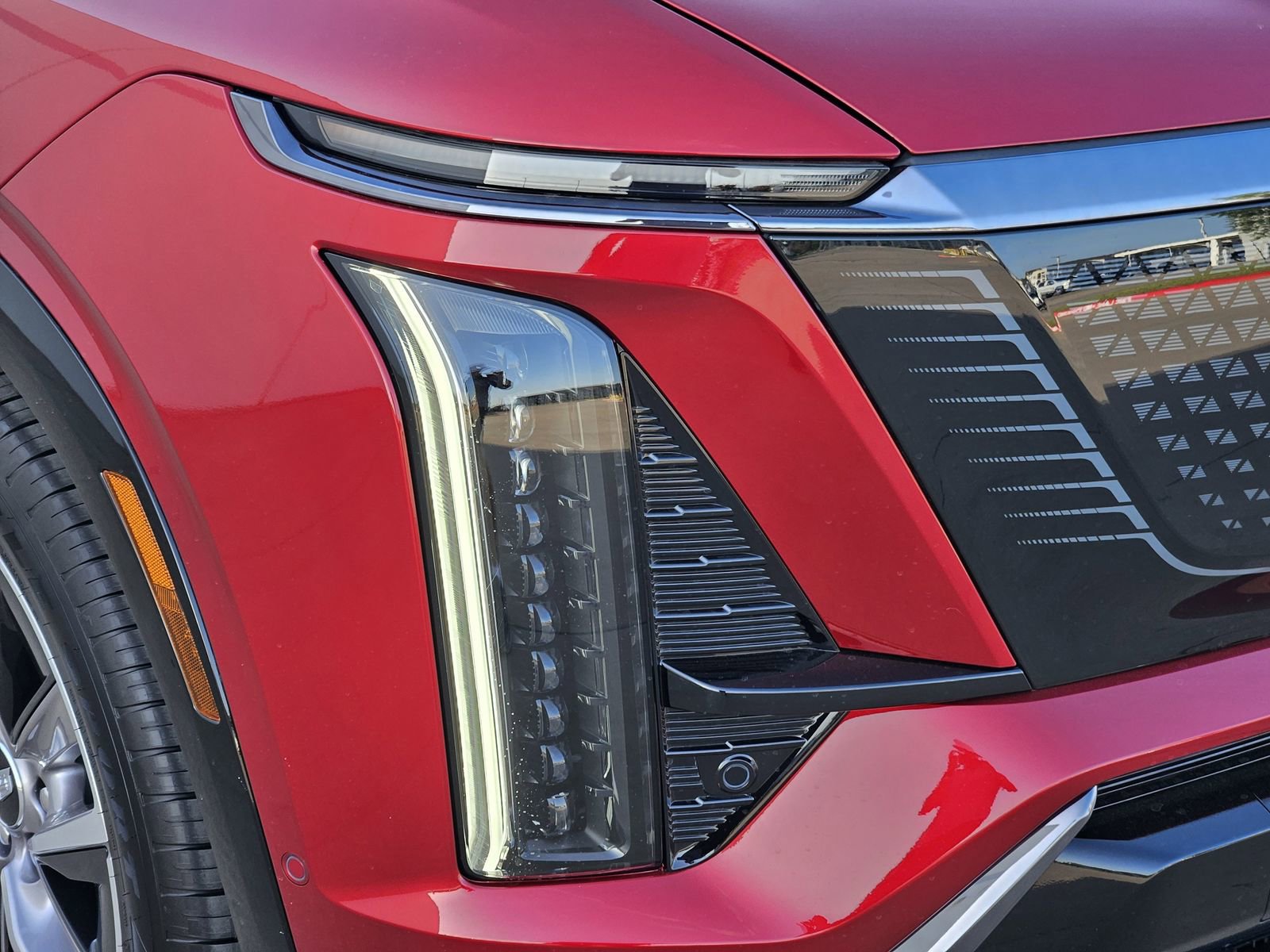 New 2026 Cadillac Vistiq Sport image 8