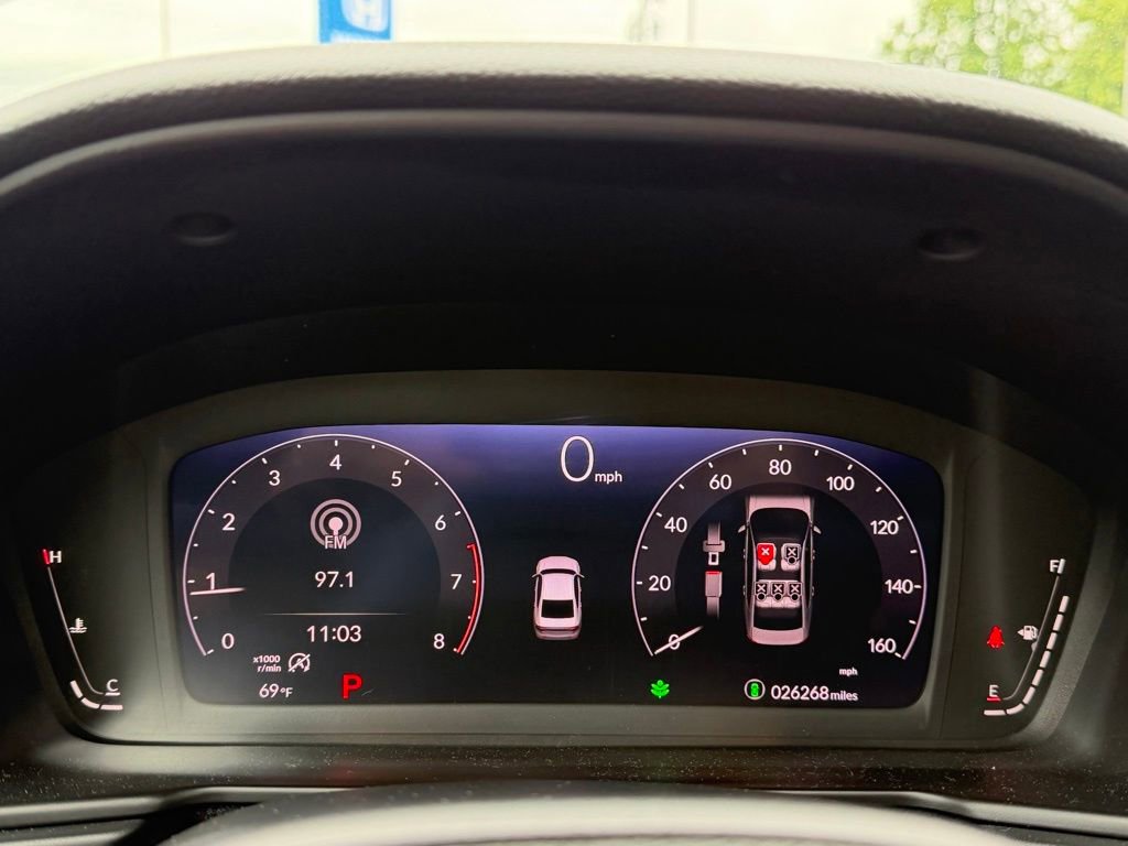 Used 2025 Honda Accord SE image 18