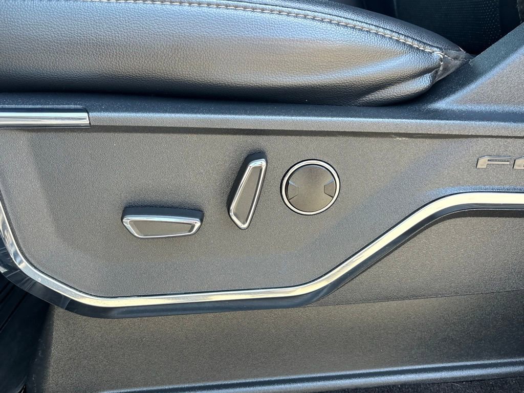 Used 2022 Ford F150 Lariat w/ Equipment Group 502A High AWD/4WD image 13