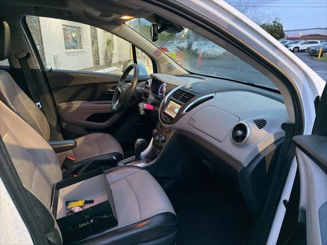 Used 2015 Chevrolet Trax LTZ image 9