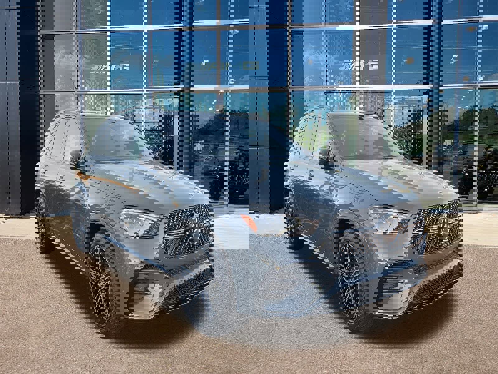 New 2026 Mercedes-Benz GLE 450 4MATIC image 3