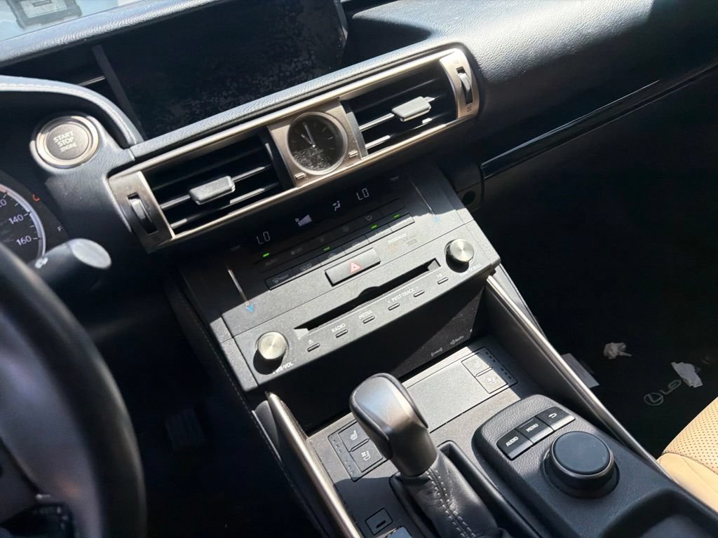 Used 2015 Lexus IS 250 w/ Premium Package RWD image 29
