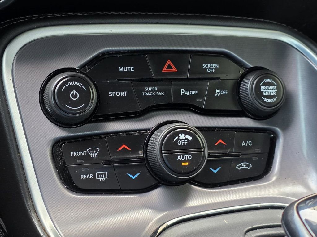 Used 2020 Dodge Challenger GT w/ Plus Package AWD/4WD image 25