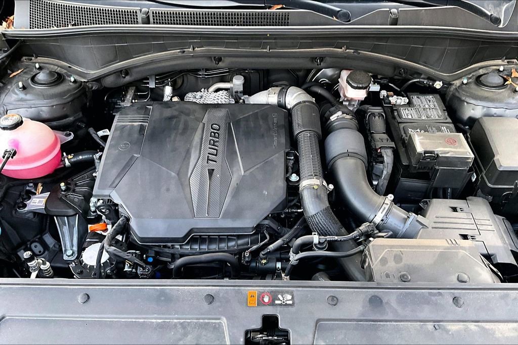 Used 2023 Hyundai Santa Fe Limited image 24