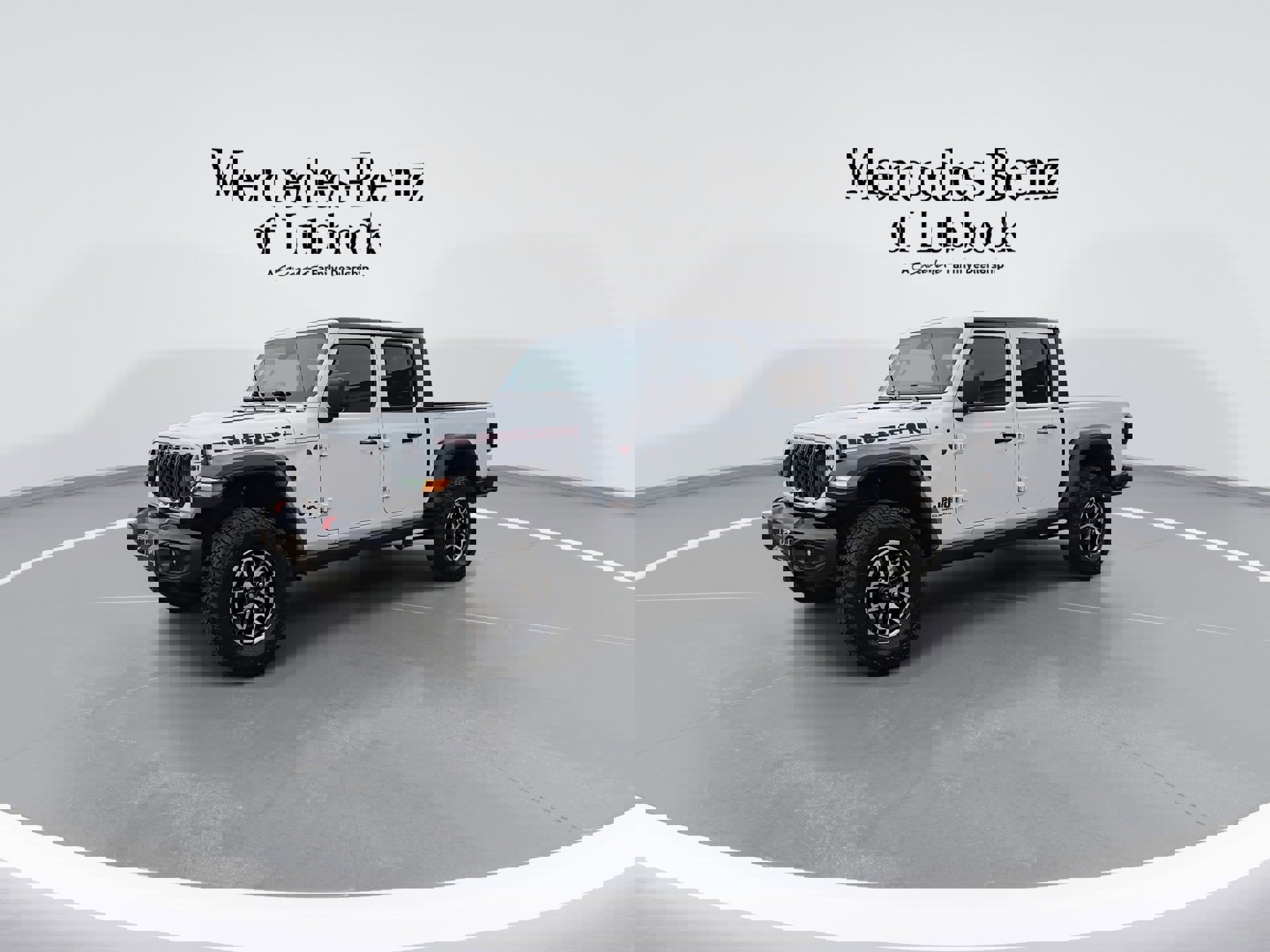 Used 2024 Jeep Gladiator Rubicon w/ Technology Group image 4