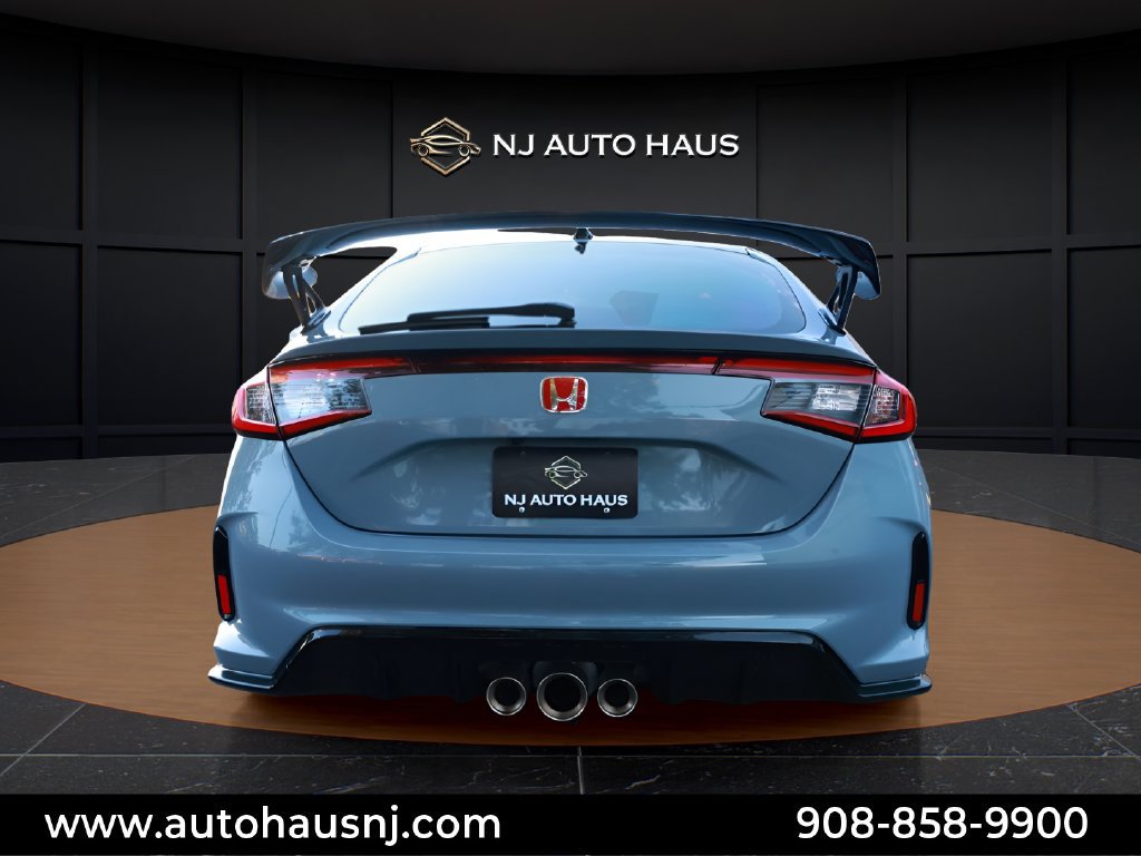 Used 2025 Honda Civic Type R image 13
