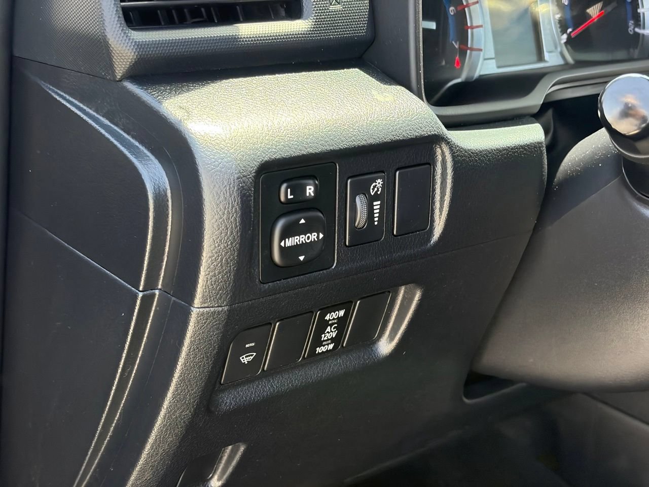 Used 2016 Toyota 4Runner SR5 RWD image 6