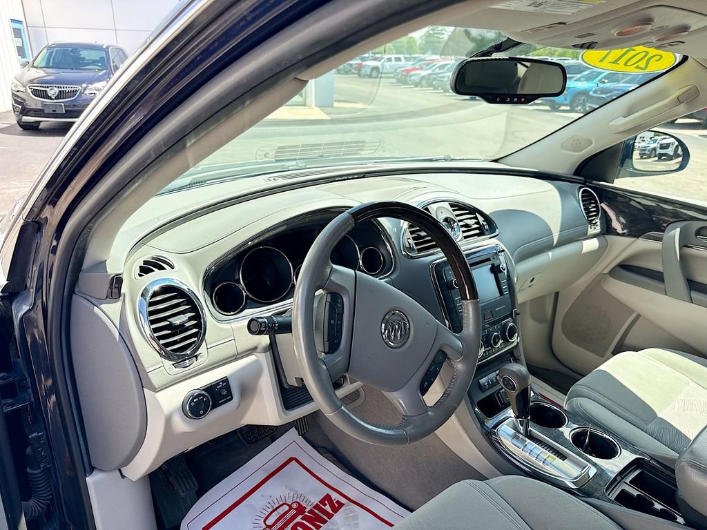 Used 2017 Buick Enclave Convenience FWD image 9