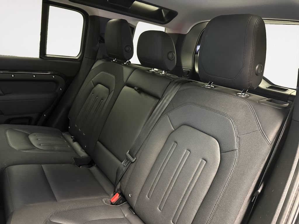 Used 2020 Land Rover Defender 110 S AWD/4WD image 12