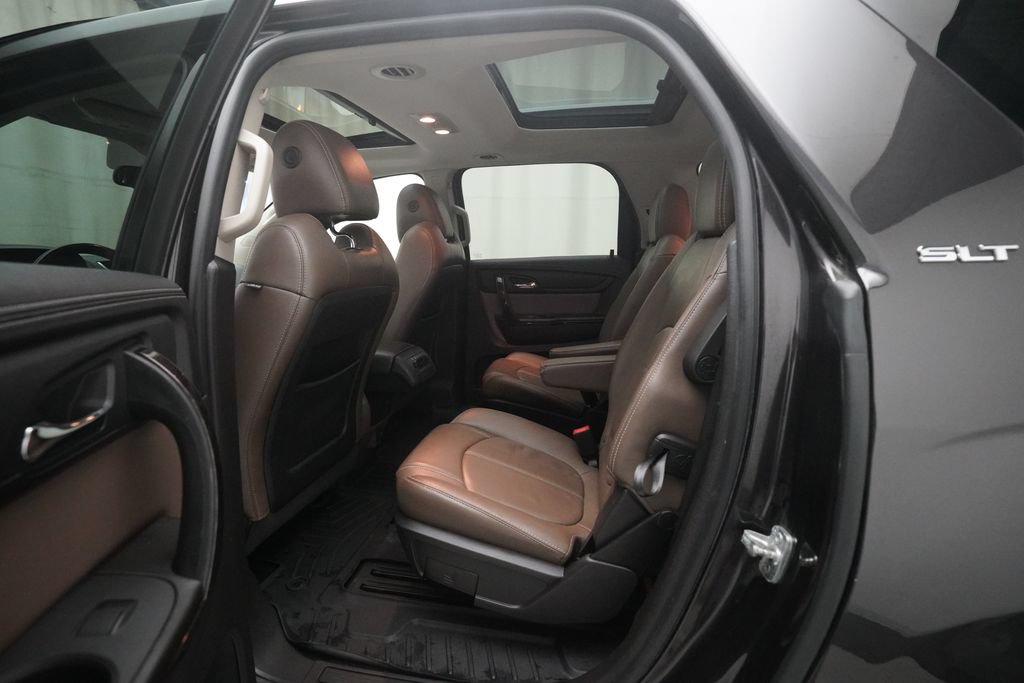 Used 2017 GMC Acadia Limited SLT AWD/4WD image 16