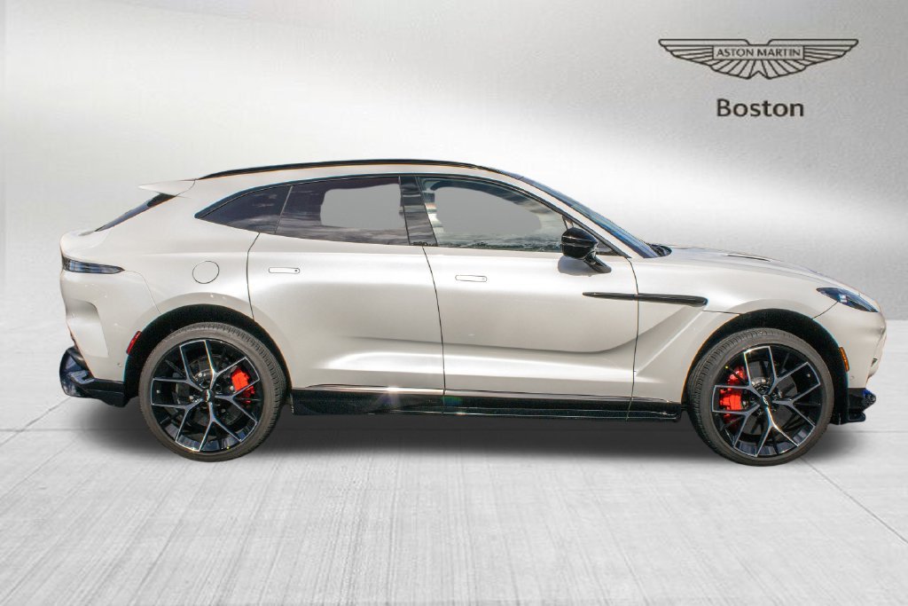 Used 2025 Aston Martin DBX 707 AWD/4WD image 6