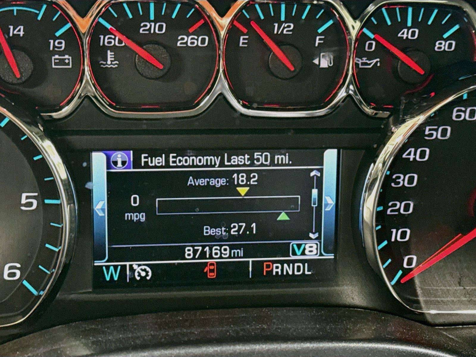 Used 2018 Chevrolet Silverado 1500 LT w/ All Star Edition AWD/4WD image 3